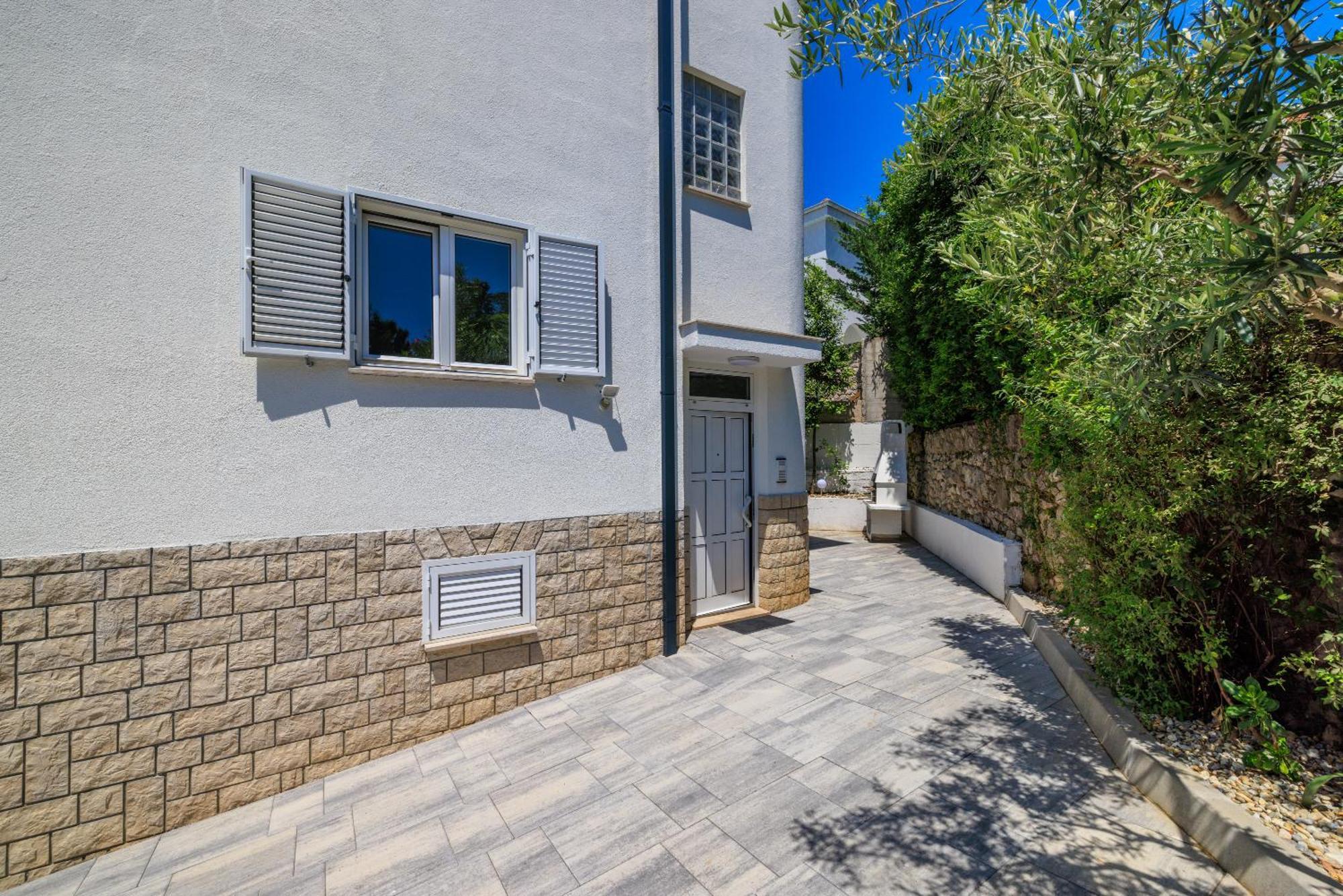 Apartments Podvezanec Crikvenica Exterior photo