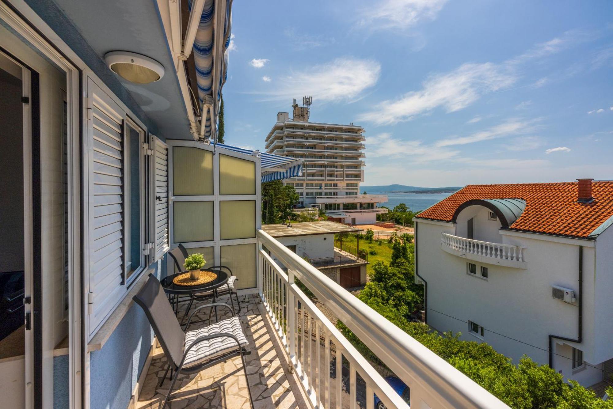 Apartments Podvezanec Crikvenica Exterior photo